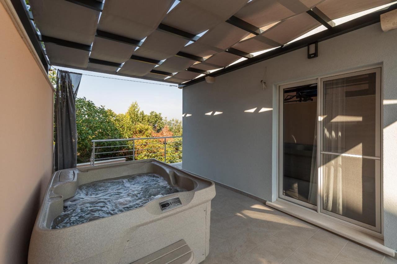 Vila Apartments Marina Blato  Luaran gambar
