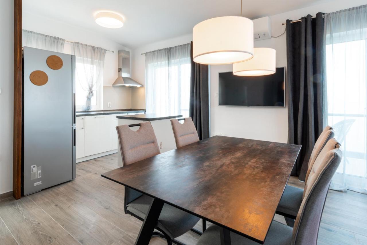 Vila Apartments Marina Blato  Luaran gambar